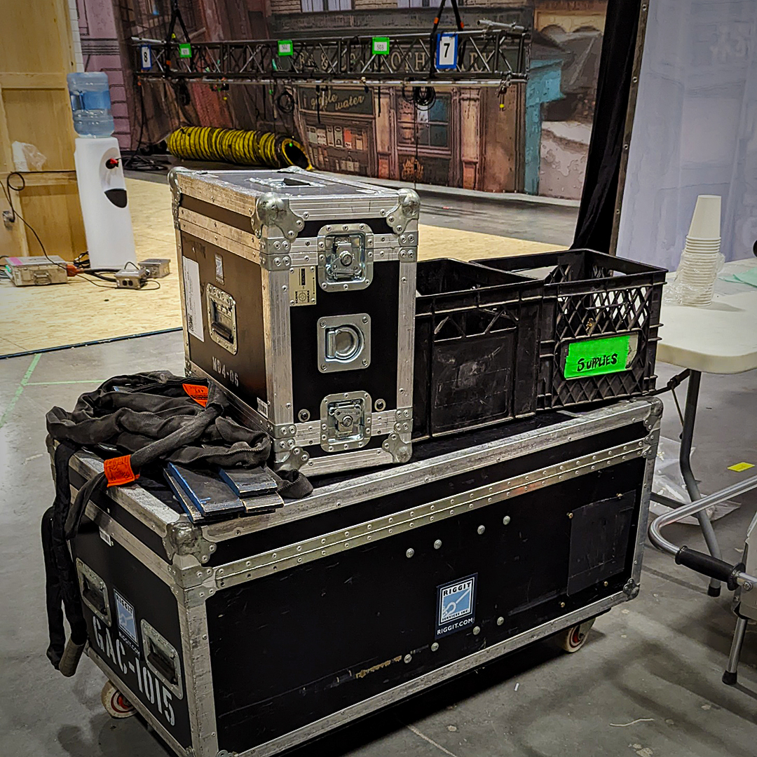 RiggitServices's tweet photo. Ready for a night out at the theatre.

#riggit #riggitservices #flightcase #hardcase #roadcase #flightcases #roadcases #case #rackcase #stagelighting #theatre #theater #art #musicaltheatre #performance #stage #theatrelife  #actorslife #artist 

https://t.co/t9Xqh8sleI https://t.co/LvfJGNSe71