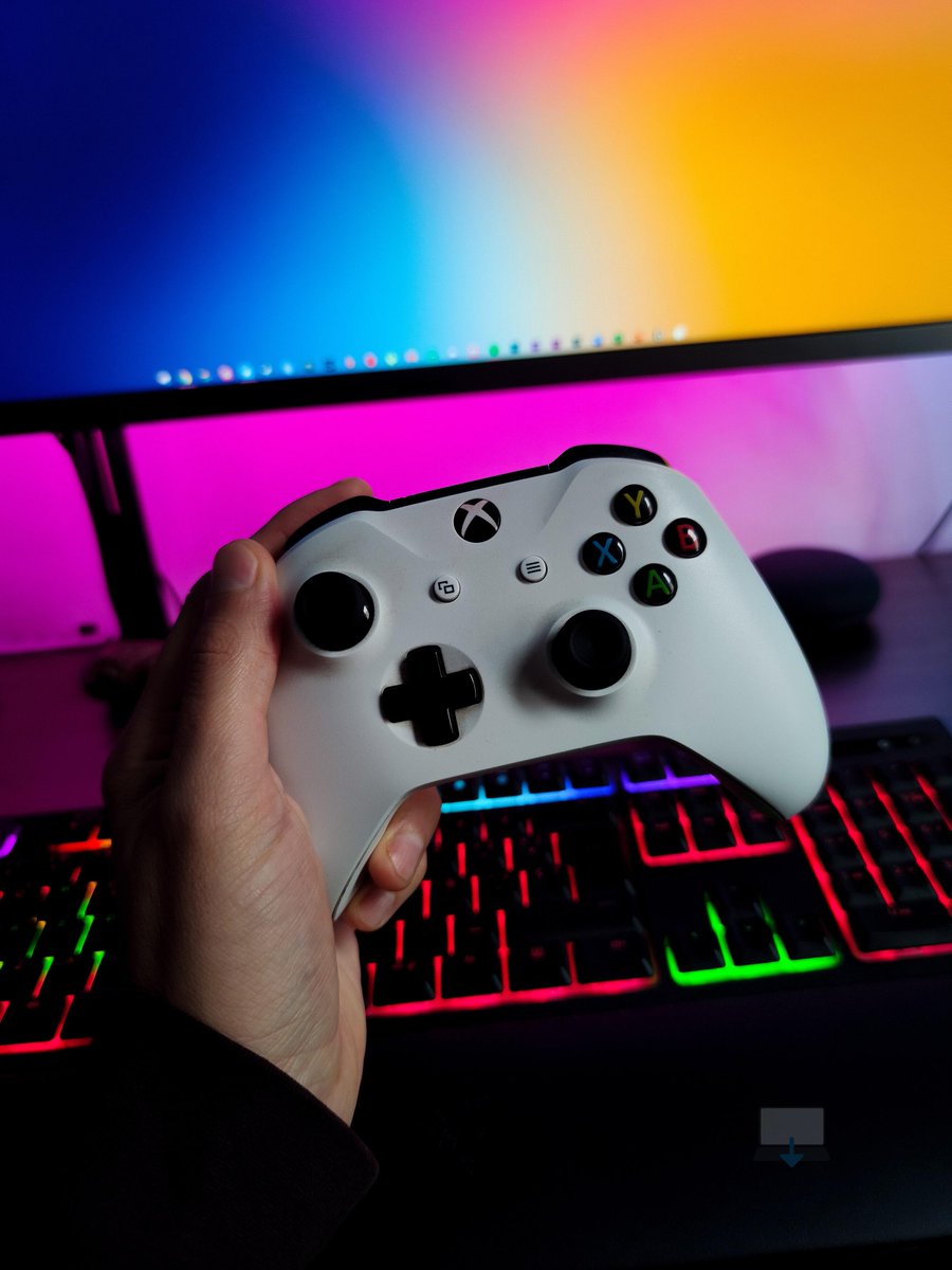techirepair's tweet photo. Many PC games also support game controllers, such as the Xbox Series X controller, in addition to a mouse and keyboard.
https://t.co/JV9Z53X5TU
.
.
.
#bestcomputerrepair #bridgend #techirepair #GamingPC #CustomBuiltPC #CustomBuiltComputer #techipic https://t.co/mnGAMAxqME