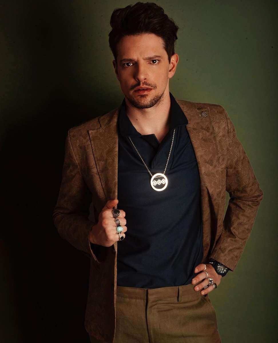 𝑳 𝒂 𝒔 𝒔 𝒐 tweet media