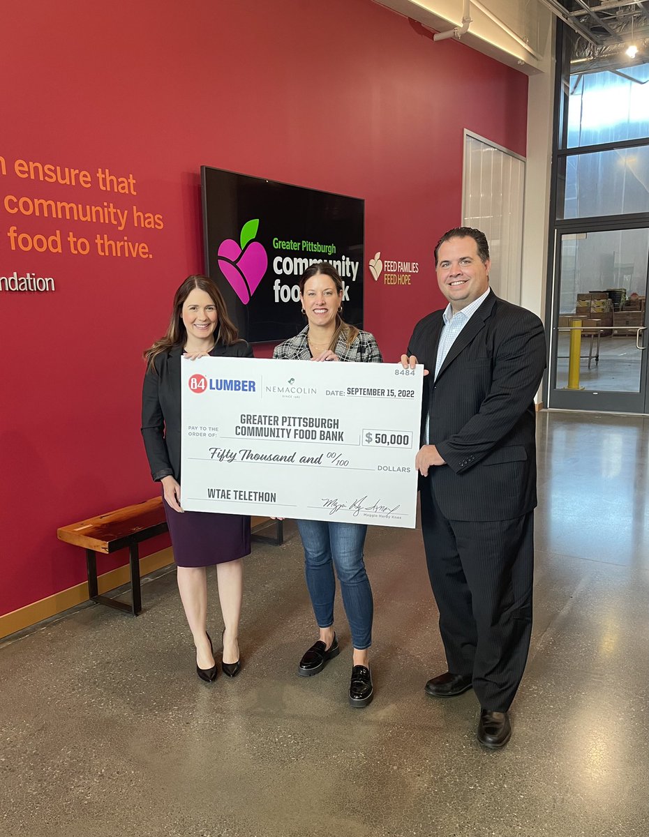 84LumberNews's tweet photo. 84 Lumber and @Nemacolin are committed to making a difference in the communities we serve. ❤️ Together, we’ve donated $50K to the @PghFoodBank for @WTAE’s #ProjectHunger to help provide food for those in need and fight hunger in the greater #Pittsburgh region. 🍎 https://t.co/K8VzhPXJug