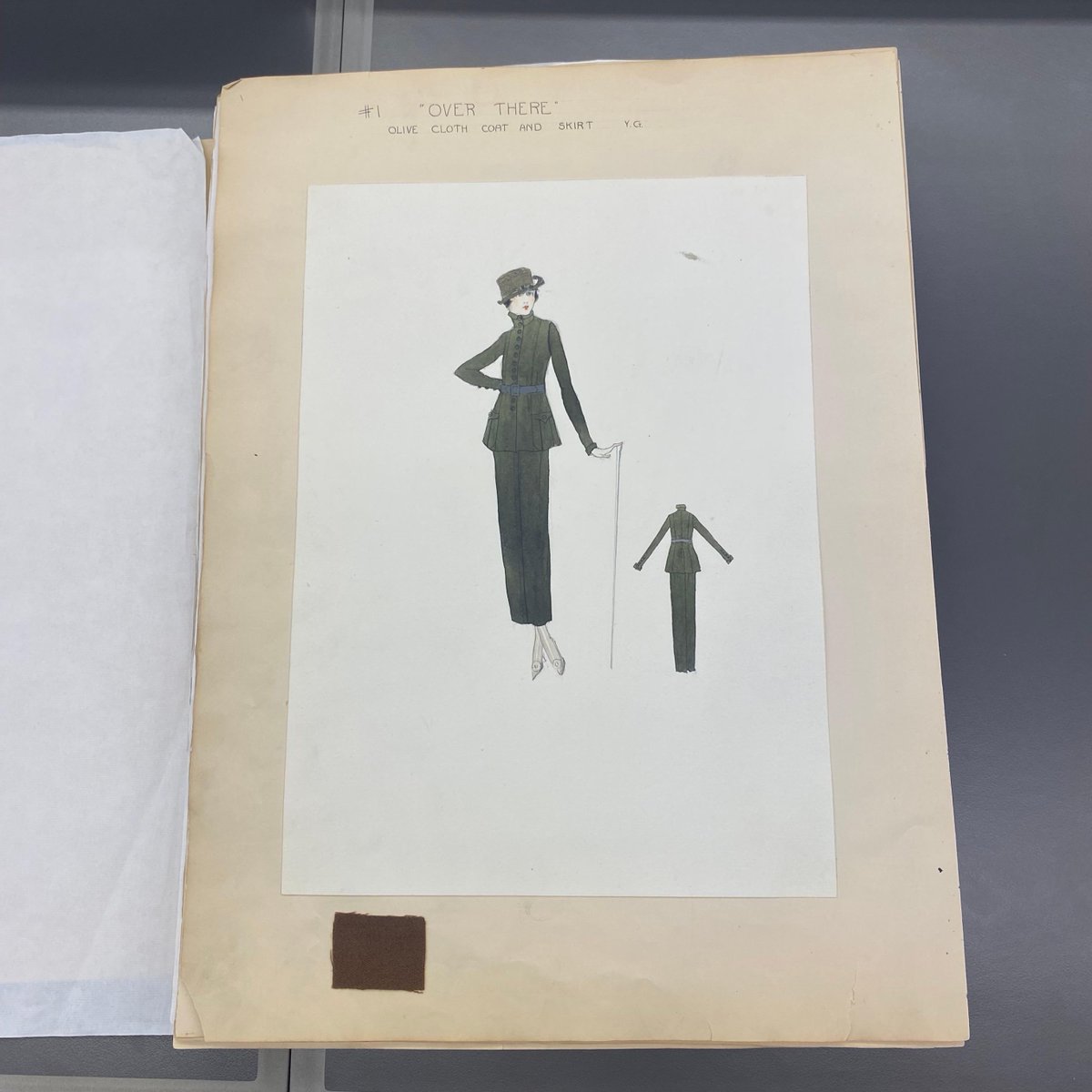 FITLibrary's tweet photo. Highlights from yesterday's FIT Special Collections and College Archives open house
#fitlibrary #fitspecialcollections #library #fitcollegearchives #fashion #openhouse #NYC
#College #University https://t.co/9uAM7Hq7o0