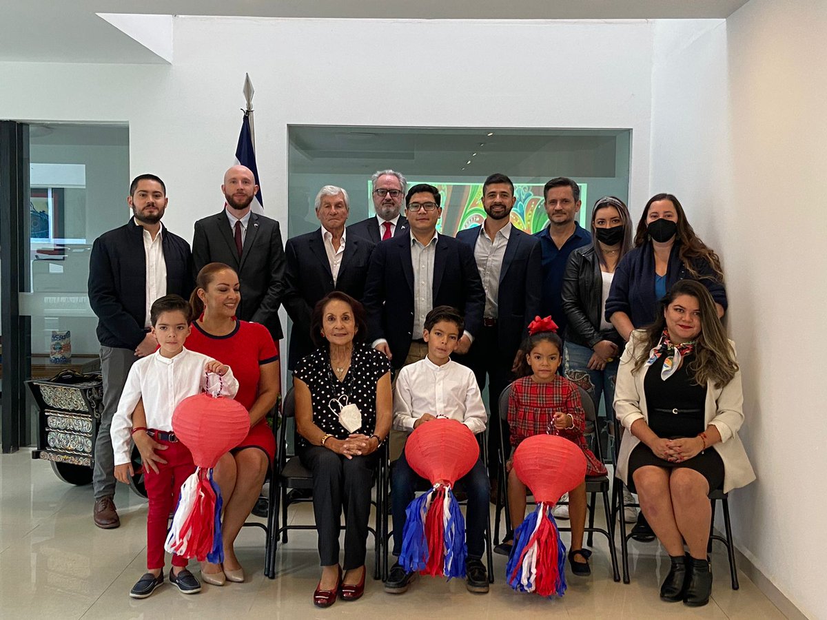 🇨🇷 Gracias por acompañarnos en la celebración de los 201 años de independencia 🇨🇷
¡Viva Costa Rica!