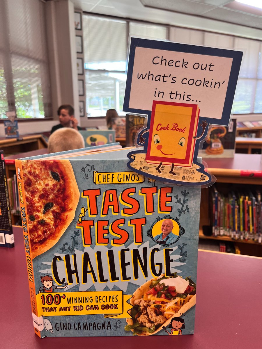 LakesLibrary's tweet image. Does this catch your eye? Thank you Jenny E. for making our book bling! @marbarwick #ourhcpslibrary