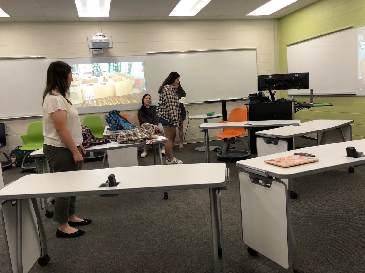 KCapLiteracy's tweet photo. One of my students led our #ED360 class to understandings about coding with a human maze activity! #creativity #coding @EtownCollege @EDDeptEtown https://t.co/jq0QDiNcTF