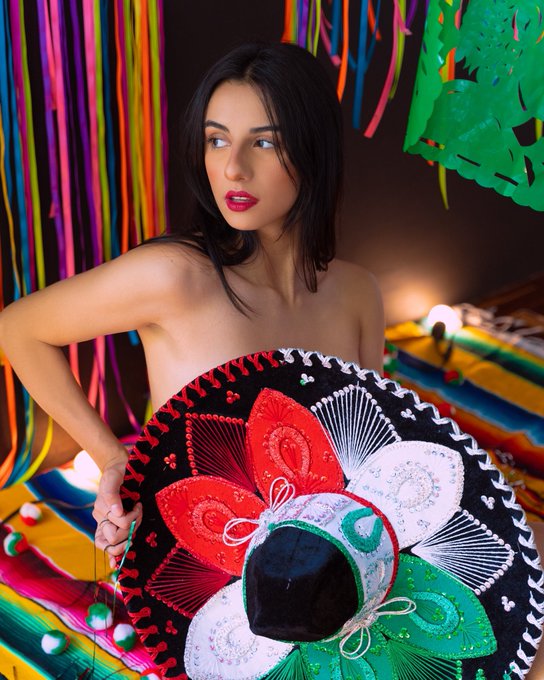 &iquest;Quieres pegar el grito conmigo?🇲🇽❤️ https://t.co/mDg7BQ9JQT<a href="/tag/mentalidaddetiburon"class="tags"><span>#mentalidaddetiburon</span></a>