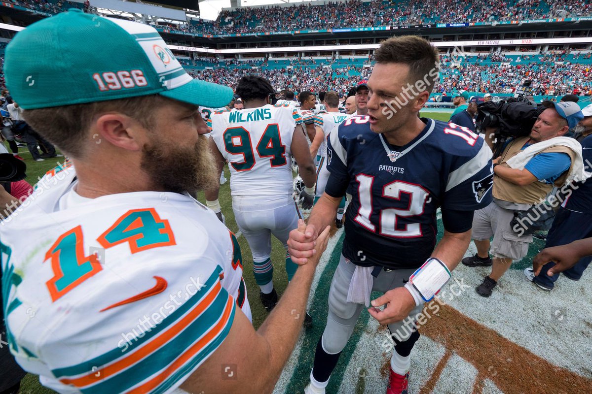 Omega_Rex's tweet image. Ryan Fitzpatrick's dumb ass: Tom Brady never shook my hand because he's a poor sport
Reality: