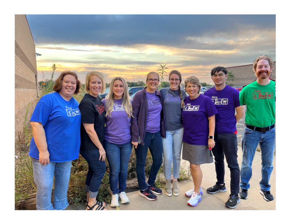 utt_oh's tweet photo. Hey, Crew! Just a friendly reminder that it’s twin day! #maizehigh @MaizeHighStuco @JessicaShurts https://t.co/xCI9qhWEsJ