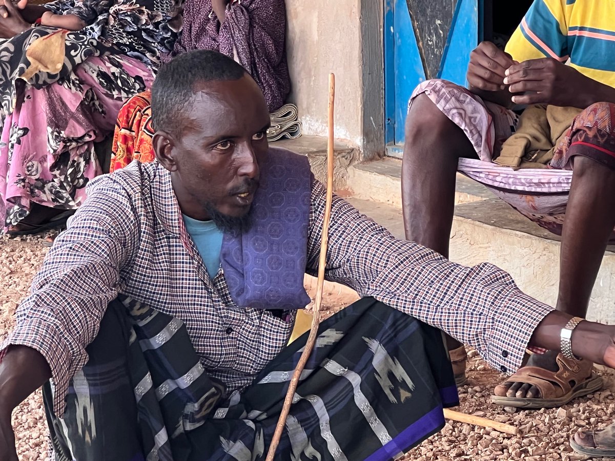 EPeterschmitt's tweet photo. Meeting with community members at Ina-carays in Burtinle District, Puntland where @FAOSomalia is assisting with emergency water access during drought. They also told me that longer term solutions are needed for their families to cope with such disasters in the future. https://t.co/JP19hzX1zL