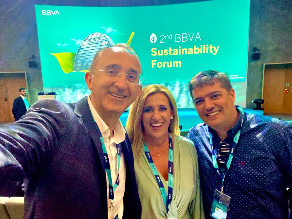 grupo_peisa's tweet photo. 👍🏼 @AALMINANA, ha tenido el privilegio de asistir al II #BBVASustainabilityForum en la #CiudadBBVA, junto a otros directivos de empresas activas en lucha contra el cambio climático, la protección de la biodiversidad 🍃 y la promoción de un crecimiento inclusivo.
⤵️ https://t.co/MUy2VwZ5WA