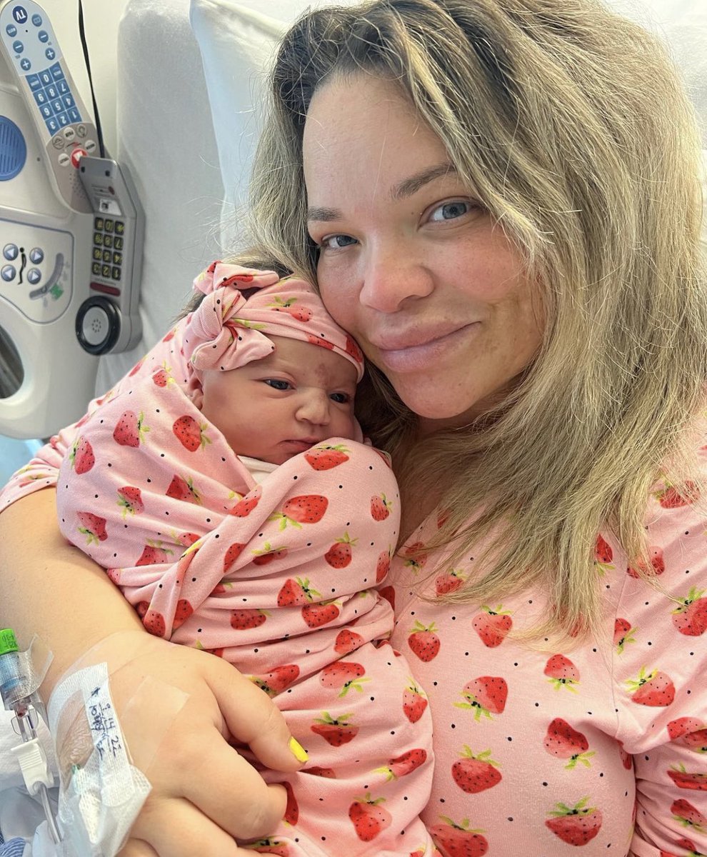 theadammcintyre's tweet photo. Trisha Paytas has given birth to her first daughter, Malibu Barbie Paytas Hacmon! https://t.co/EfOrzEKHE6