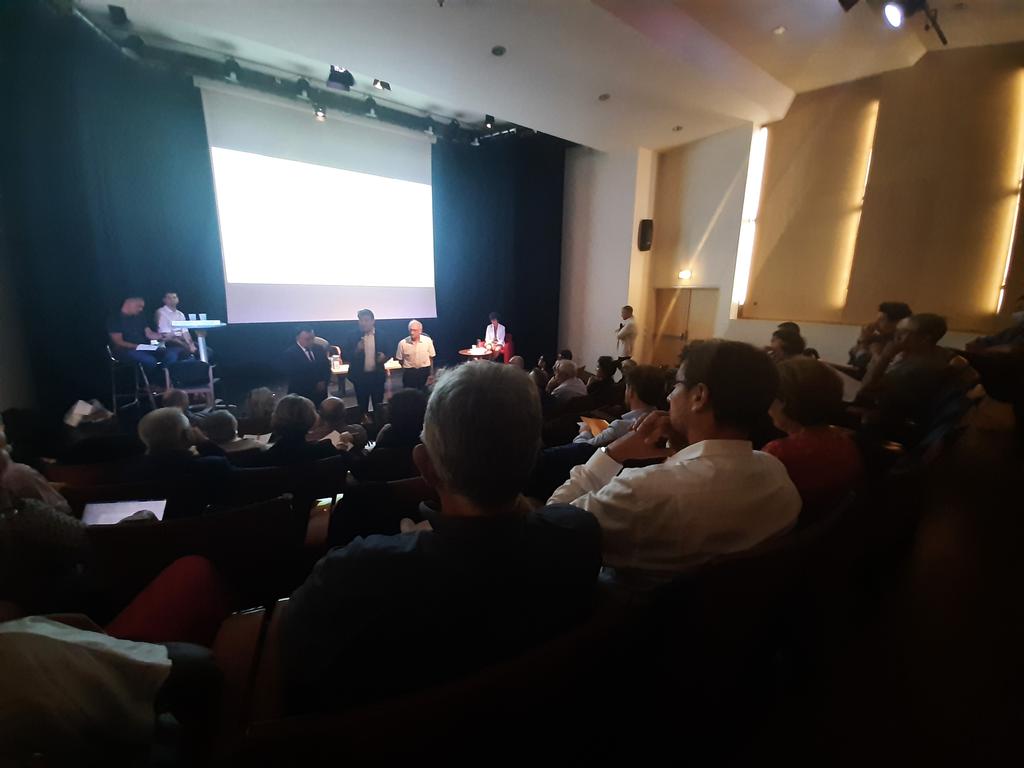 Battistiniben's tweet photo. Ouverture ce soir à #Limoges de la concertation et du débat public sur l'avenir du traitement des déchets en #Hautevienne et en #Creuse, sous l'égide de la #Cndp, la nécessité de travailler ensemble! #TransitionEcologique #valorisationdechets @LimMetropole @VilleLimoges87 https://t.co/uJmwfaIY5n
