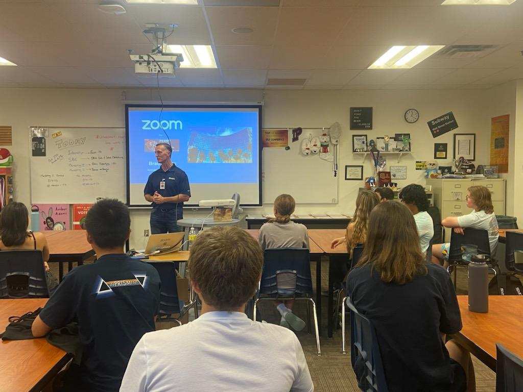 PerryDECA's tweet image. Had another amazing speaker Brad Peters, teach the classes about how Zoom can be used to present as well as the importance of online etiquette!