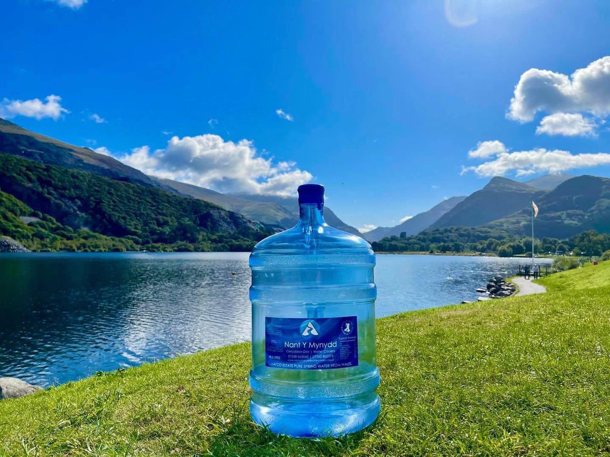 Support local, support North Wales ❤️
Cefnogi lleol, cefnogi Gogledd Cymru ❤️

#welshspringwater #SupportLocalSupportWales #businessessupportingbusinesses #cefnogilleol #oeryddiondwr #thankyouforaupportingsmallbussiness #northwaleswatercoolers #wrecsam #northwales #gogleddcymru