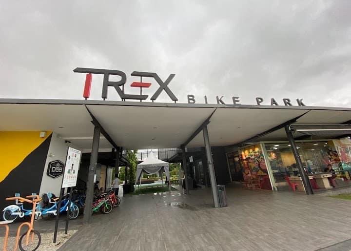 travetopia's tweet photo. Trek Berbasikal Paling Best di Lembah Klang! 

Di Grandeur Labs, Eco Grandeur Puncak Alam adalah TREX Bike Park yang sesuai untuk kesemua golongan, kanak-kanak ataupun dewasa

Track dekat sini sangat adventure. Berbukit ada, offroad boleh dan mcm2 lagi https://t.co/tZjnLmAUCh