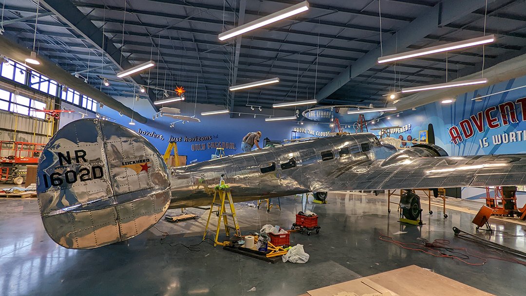 the_cosmosphere's tweet photo. Last week our #SpaceWorks crew took a trip to the @AEHangarMuseum in Atchison, KS. They polished & shined up Muriel, the world's last remaining Lockheed Electra 10-E. #AmeliaEarhart flew an identical aircraft during her final flight. Thank you for the opportunity, AEHM! ✨✨ https://t.co/SdM46JnE4l