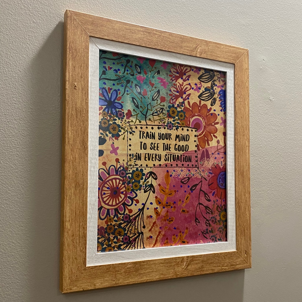 SpiritWellSL's tweet image. "Train your mind to see the good in every situation." ✨🌸 An invaluable skill in the world we live in. 
#spiritwell #healthisthenewhigh #nohomeforfear #selfhealers #heartledworld #positivity