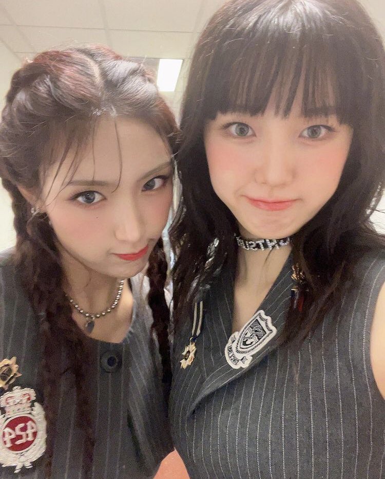 picsofjuhyeon's tweet photo. [📸] 220916 Juhyeon Instagram Update  (1/3)

“I saved it for chowon unnie’s birthday,,,!
My best friend, Chowon unnie! Happy birthday!
Let's make more fun memories!!
Let's not get sick and be happy for a long time 🥰”

#주현 #JUHYEON #LIGHTSUM https://t.co/uhTu3t7eqY