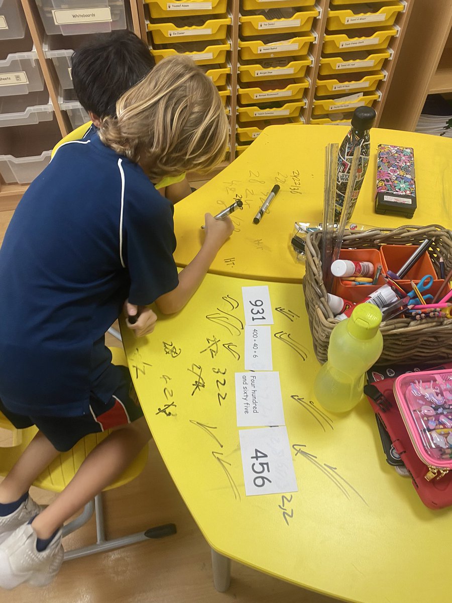 missmitchellECT's tweet photo. IT failed me today! I had to whip out the whiteboard and paper instead! Children cracked onππ»ππ» #orderingnumbers #year3 https://t.co/txmdDYPbmX