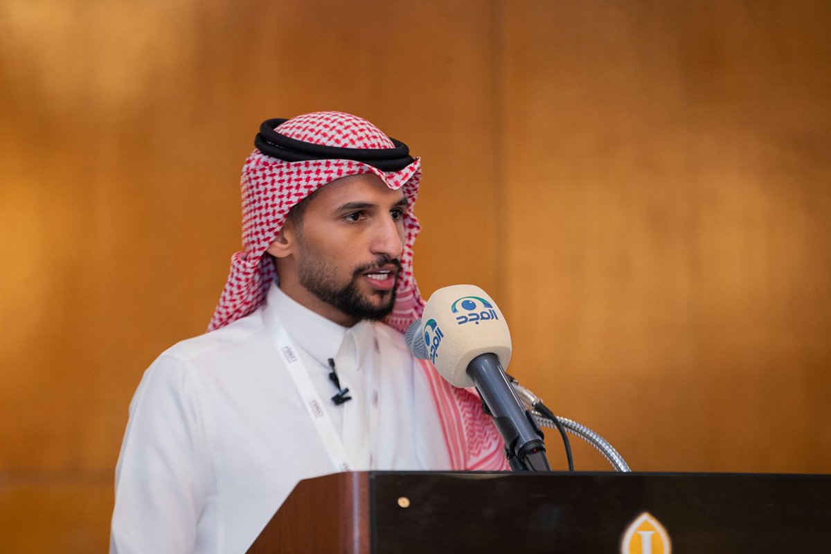 ektfaorg's tweet photo. تتقدم جمعية اكتفاء لتمكين الأسر بالشكر والتقدير لشركة @APEXKSA1 
ممثلة بمديرها الأستاذ عبدالعزيز الرضوان على رعايتهم الإعلامية بتوثيق الحفل الختامي لبرامج الجمعية التنموية لعام ١٤٤٣ه. https://t.co/MkOzciZWlC