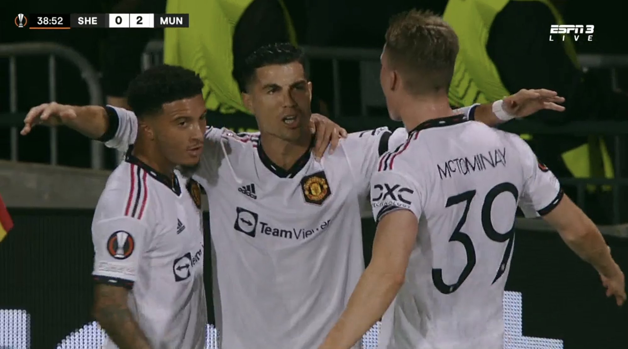 lilianahearts (SandraThops) / Twitter