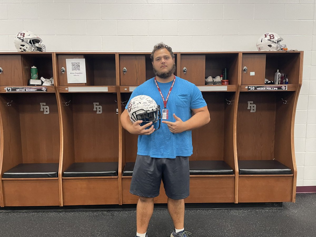 Flour Bluff Football tweet media