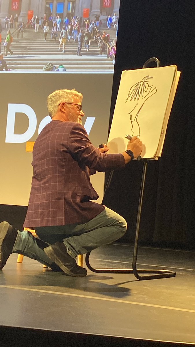 MosaicPrep's tweet photo. @peterhreynolds Dr. Caesar joined our 5th graders at the Met to make their mark on this Dot Day. https://t.co/D38ro3qutm