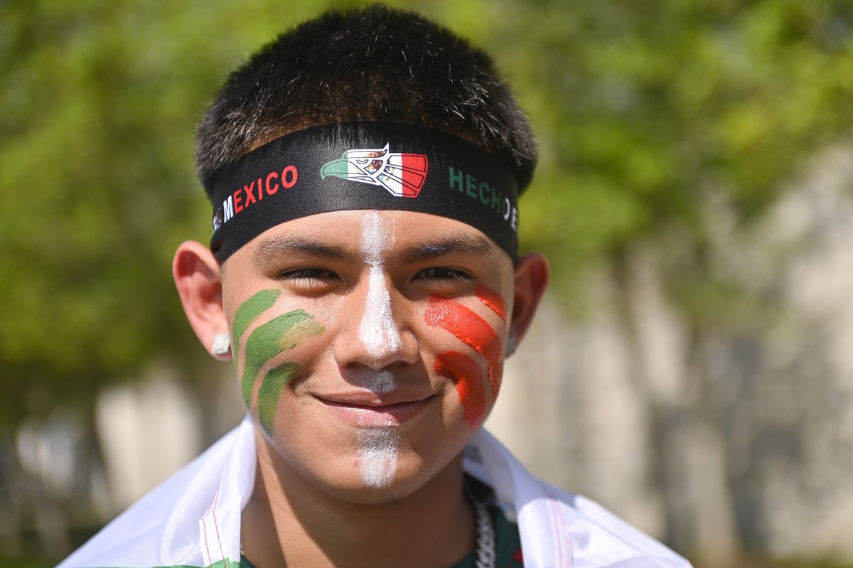 miseleccionmxEN's tweet photo. 🇲🇽🇲🇽🇲🇽 𝗩𝗜𝗩𝗔 𝗠É𝗫𝗜𝗖𝗢 🇲🇽🇲🇽🇲🇽 https://t.co/B0YbnP93cl