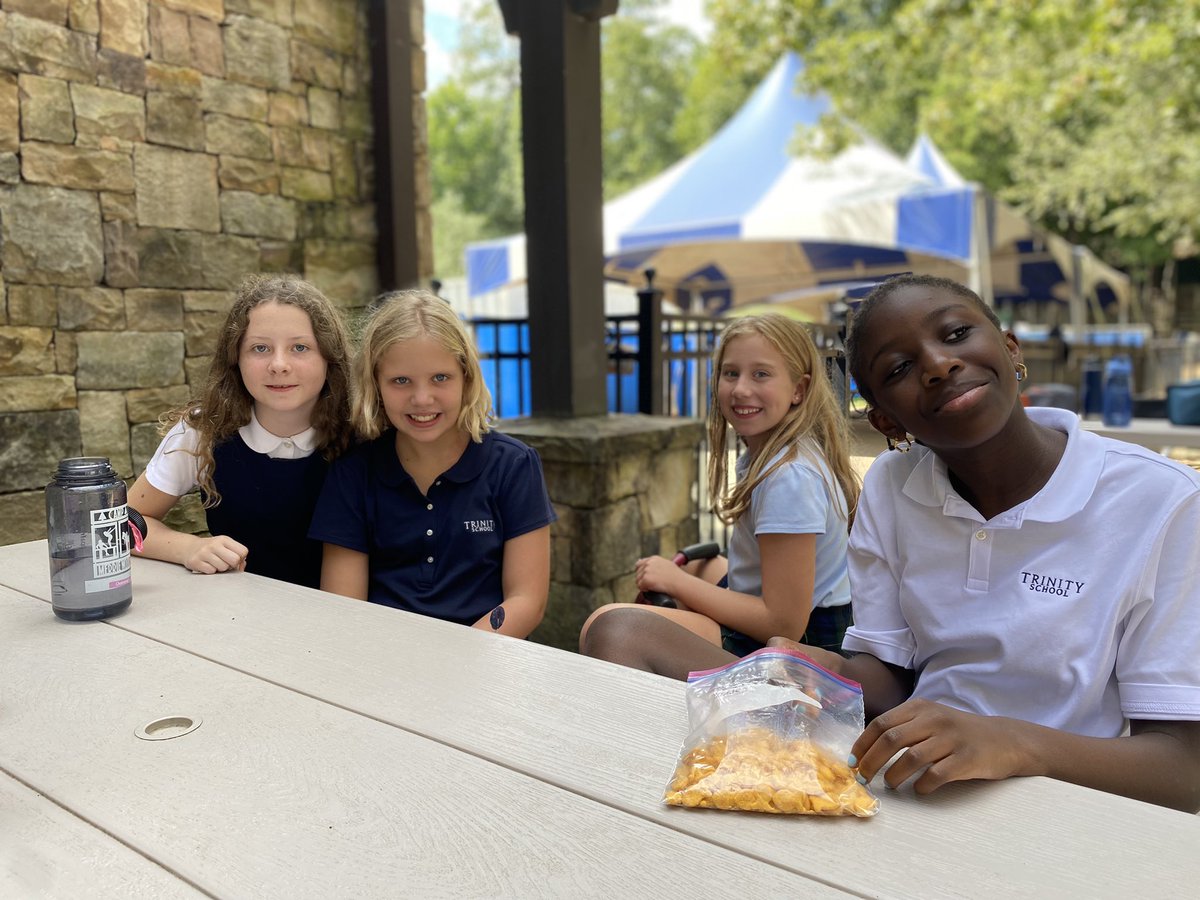 Snack/movement break outdoors in fall-like weather? Yes, please! #trinitylearns #cherishingchildhood <a href="/trinityatl/">Trinity School</a>