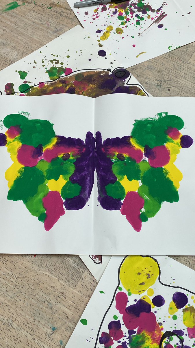 ReedLPS4's tweet photo. In art today! https://t.co/WNq9X5AdTk
