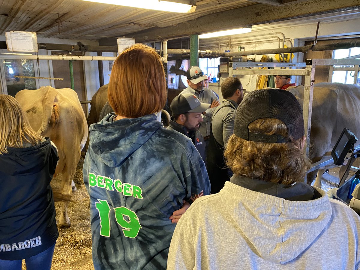 forrest_m40's tweet photo. Thank you @Vytelle1 for a great learning experience in genetics and agricultural careers today in Animal Science. It’s a great day when you get to visit your sisters farm and give students once in a lifetime learning opportunities in the same day. #teachag 🐮 https://t.co/Ze3w0nb7hF