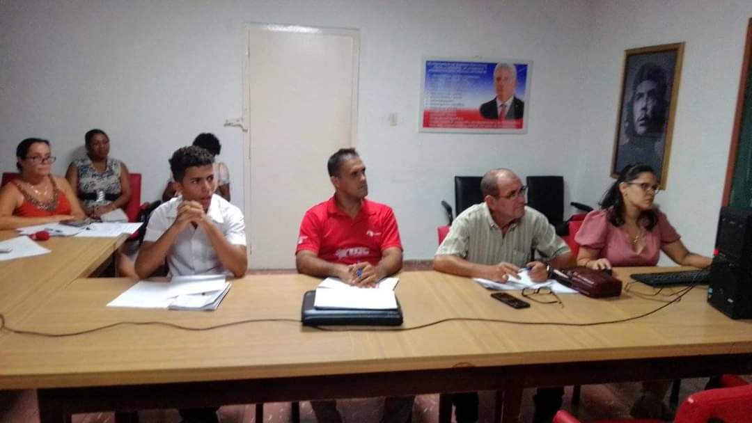 Continúan en #PinardelRío acciones de capacitación para el referendo del #CódigoDeLasFamilias #YoVotoSí #Cuba