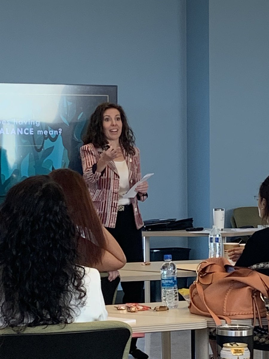NevadaPELRA's tweet photo. Holly Caudle with #RapportInternational presenting on Focusing on Values First https://t.co/yoN1VQ4o6L