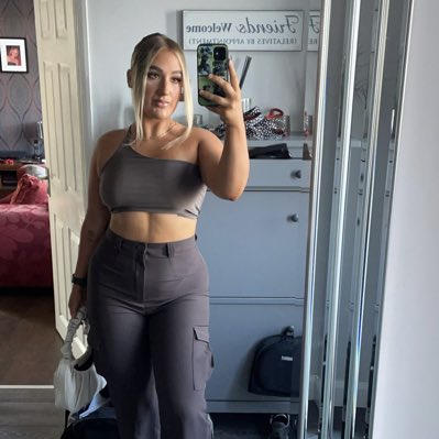 beccaway_x's tweet photo. #NewProfilePic https://t.co/V4Ppzp1rss