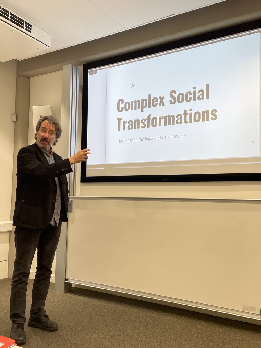 PSpoonley's tweet photo. Professor Steve Vertovec launching new Oxford book on Superdiversity at a conference at the University of Birmingham. He is joined by co-editors Fran Meissner and Nando Sigona and several authors. Fifteen years after the term was introduced, it is explored anew https://t.co/1l57toFvW7
