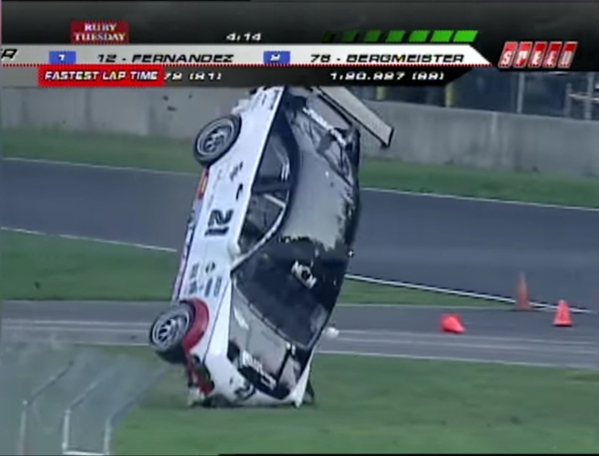 Maximilian tweet media