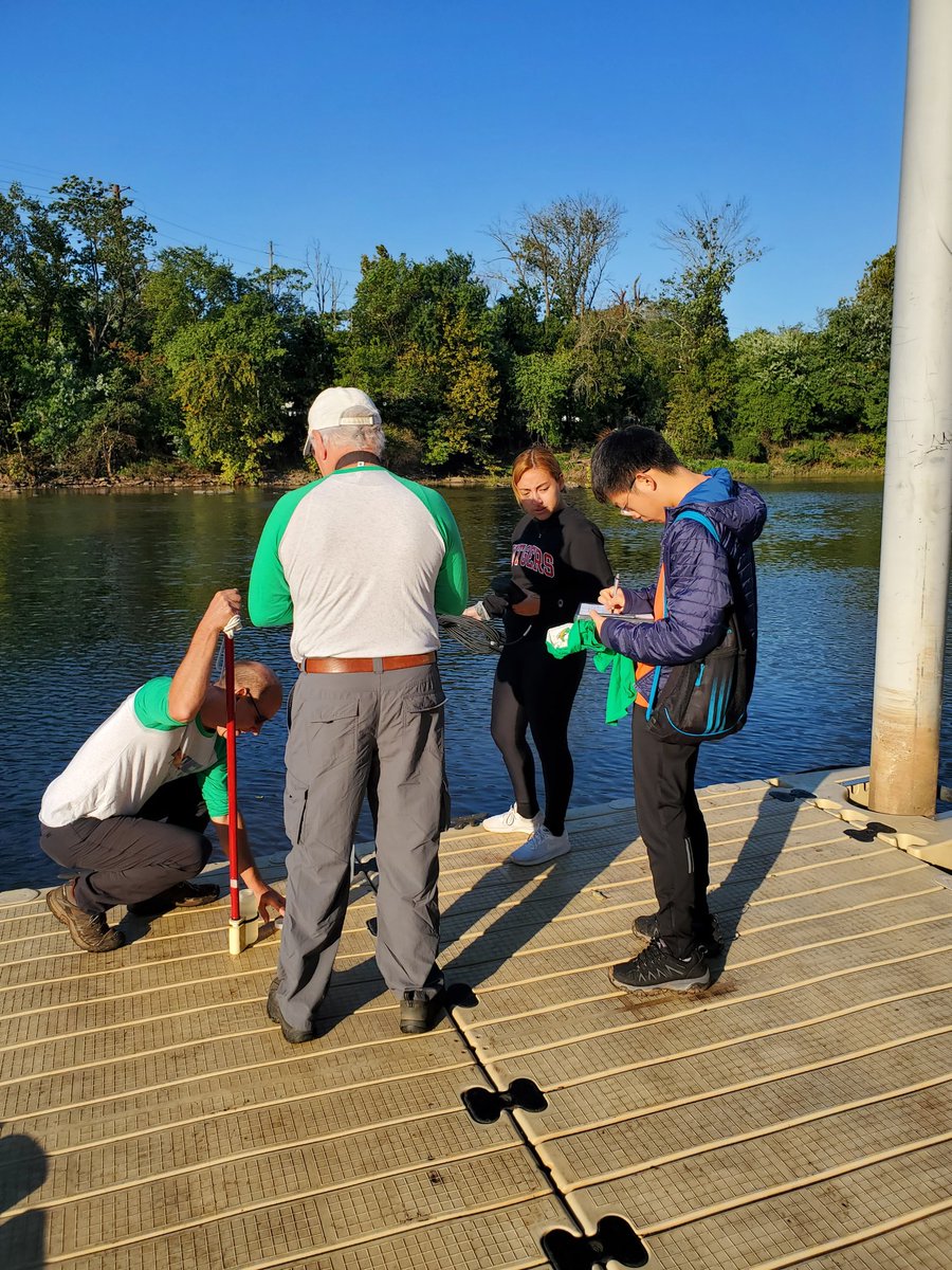 Beautiful morning for pathogens monitoring. Our new intern Jonathan Sim joined us to learn the ropes. Welcome, Jonathan!