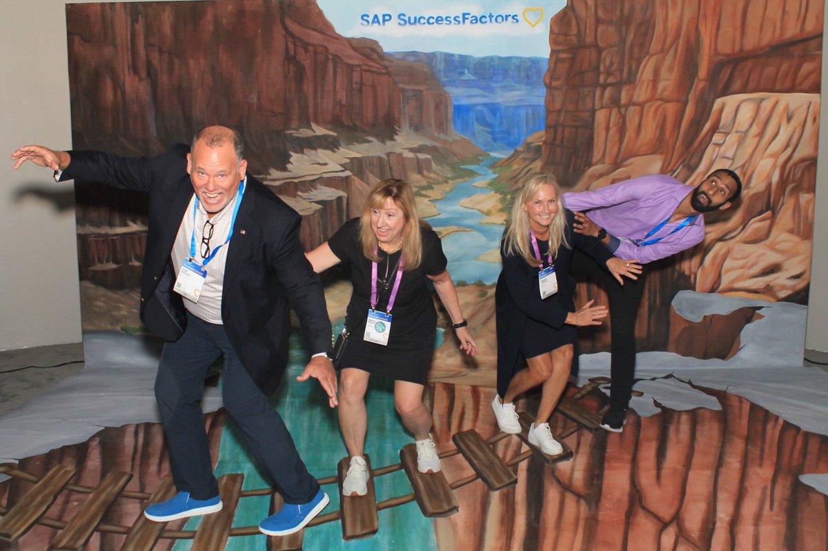 It’s always been fun to walk on the wild side with these 3 ⁦@toddasevedo⁩ ⁦@ImranSajidATL⁩ ⁦@DanielleLarocca⁩. #successconnect was back and was top-notch! #RechargeHR #rizing