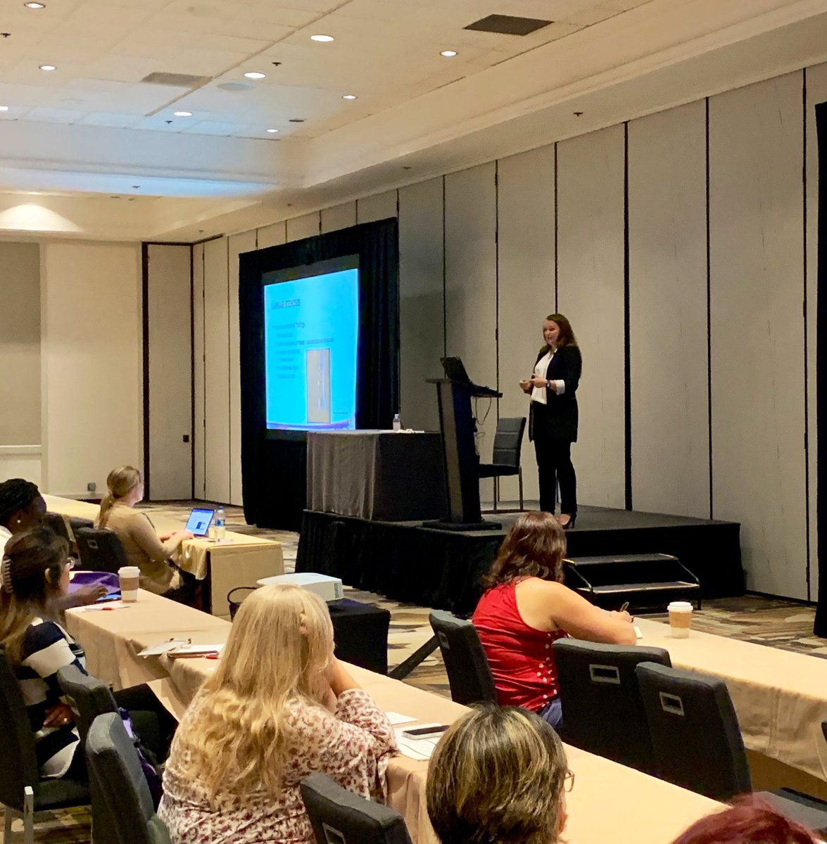 AANP_NEWS's tweet photo. In Lumbar Pathologies: Decoding the Diagnoses at #AANPFall, Dorothy Pietrowski discusses spondylosis, compression fractures, scoliosis, facet cysts and much more. #NPsLead https://t.co/qkJbSJNmq1