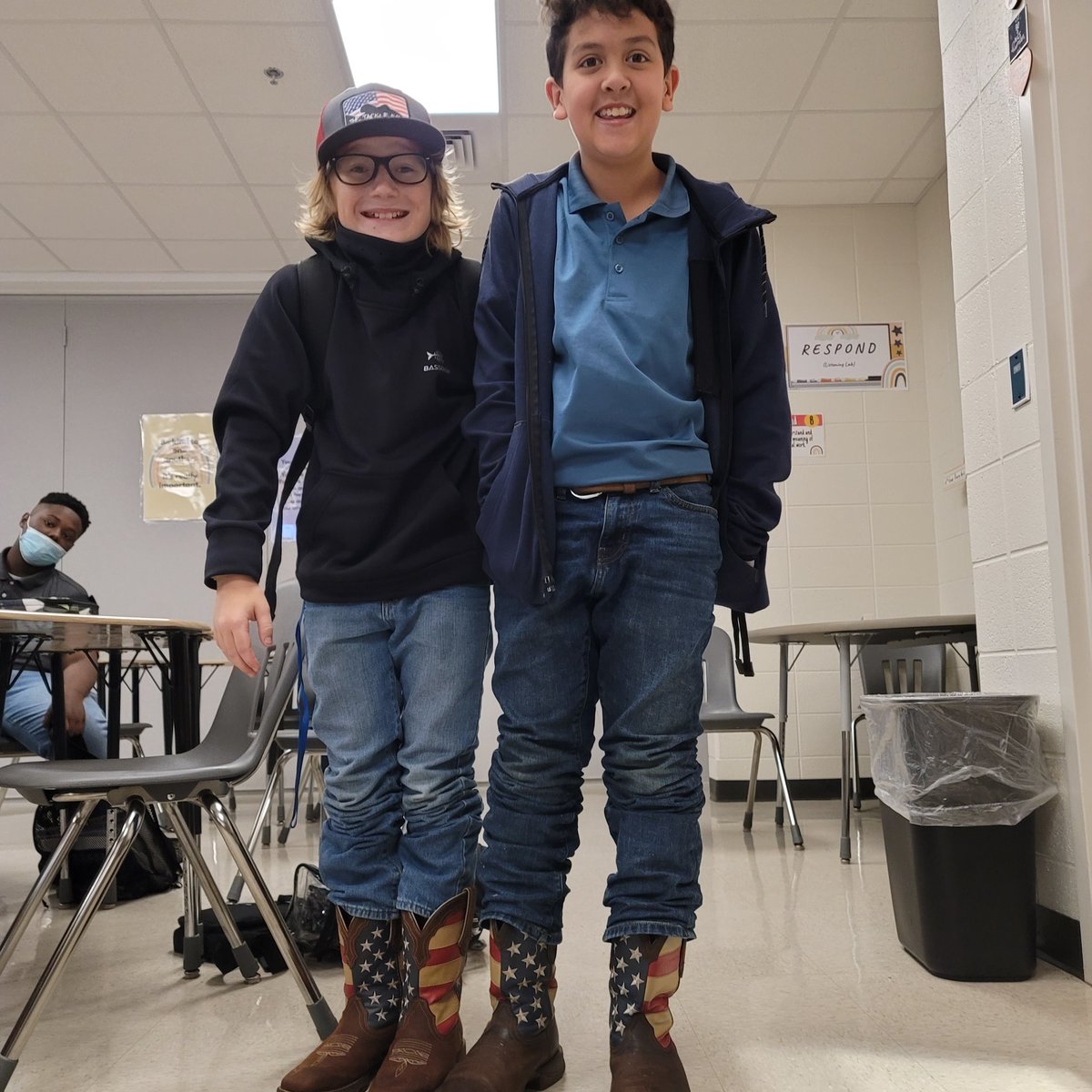 Stephanie Couey tweet media