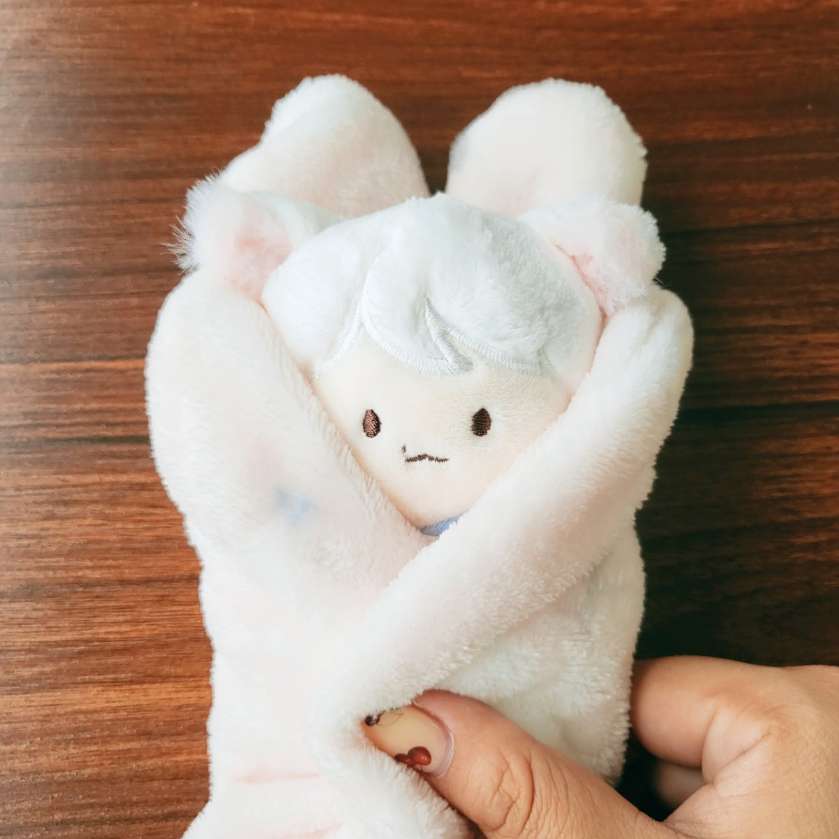 ❤️위오제작 인형들을 소개합니다❤️
작고 소중한 애기 강쥐 멈무 혀니입니다🐶
하얀색 장모털과  귀염뽀짝한 강아지 귀가 매력 포인트!

총대님(<a href="/MUMMOOHYUNI/">멈무혀니</a>)