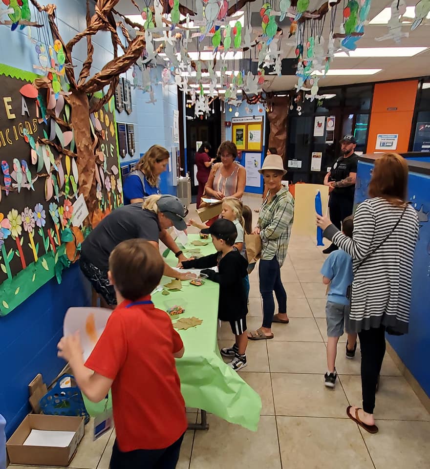 PIEpelicans's tweet photo. We love our Pelicans and families!  The rain came down, and families came out!!  Thank you for making education a priority!! A special thanks to our teachers and staff and Kona ICE! #PIE#familyengagment#watchusgrow https://t.co/qayGoEFPjU