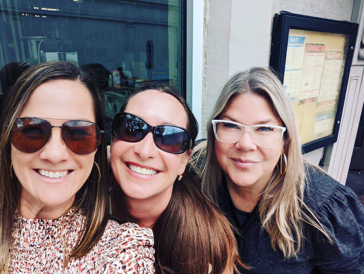 Miss these faces!!!!!  So great to see my Nutanix girlies!!!❤️❤️❤️ Missed you Annie💚💙