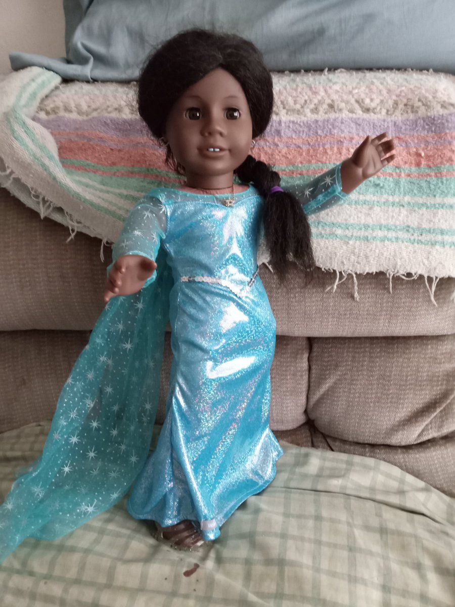 yuseifudo21's tweet photo. #americangirldoll #frozen #HalleIsMyAriel #addywalker
It doesn't matter what your skin tone is, you can be who you want https://t.co/eScN0V1GbN