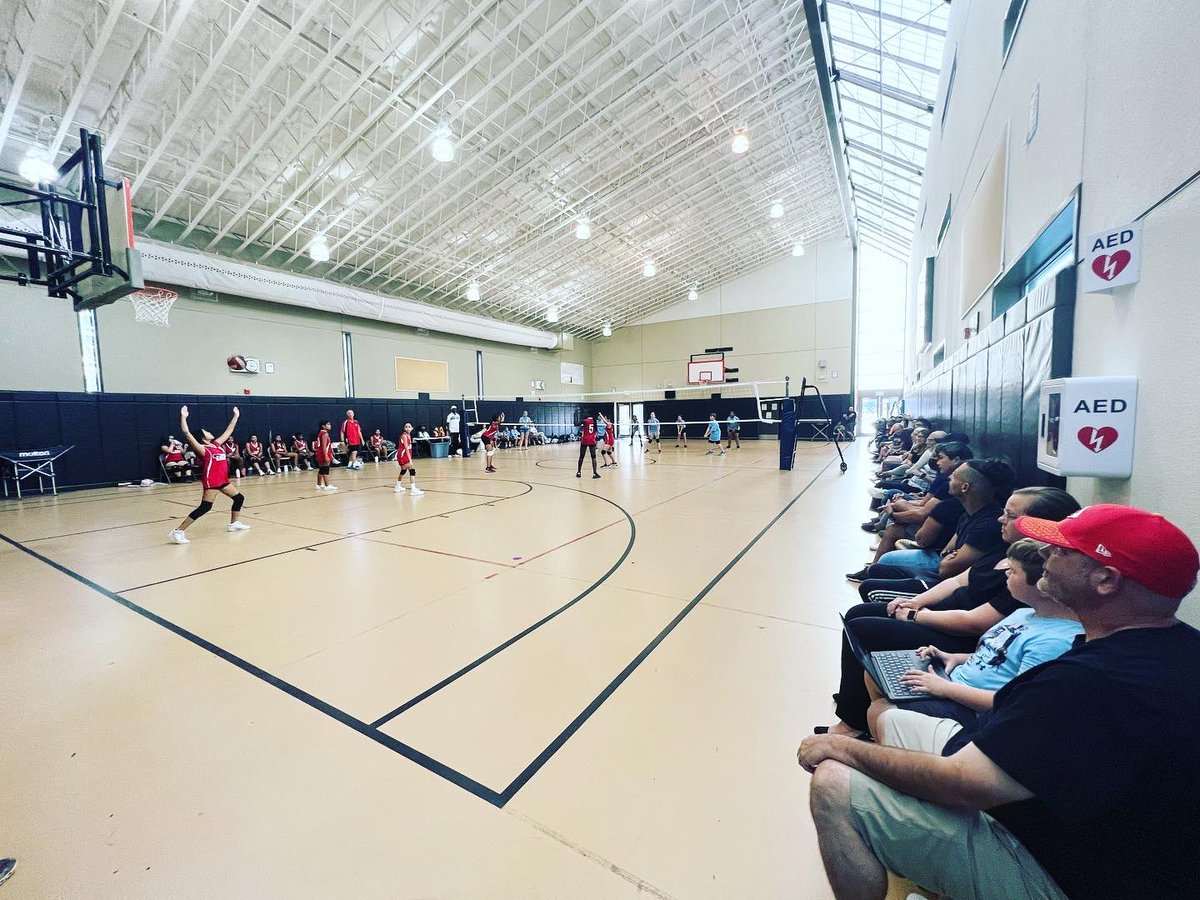AthleticsNusd's tweet photo. NUSD 6th Grade Volleyball & Flag Ftball: Natomas Charter traveled to Heron - love seeing all the parents, grandparents, fans & families come out to support the teams👏🏽👏🏽 #knightsvsflyers 🏐🏈#workinghardhavingfun @NatomasUSD @natomascharter https://t.co/8c7x9NQtOn