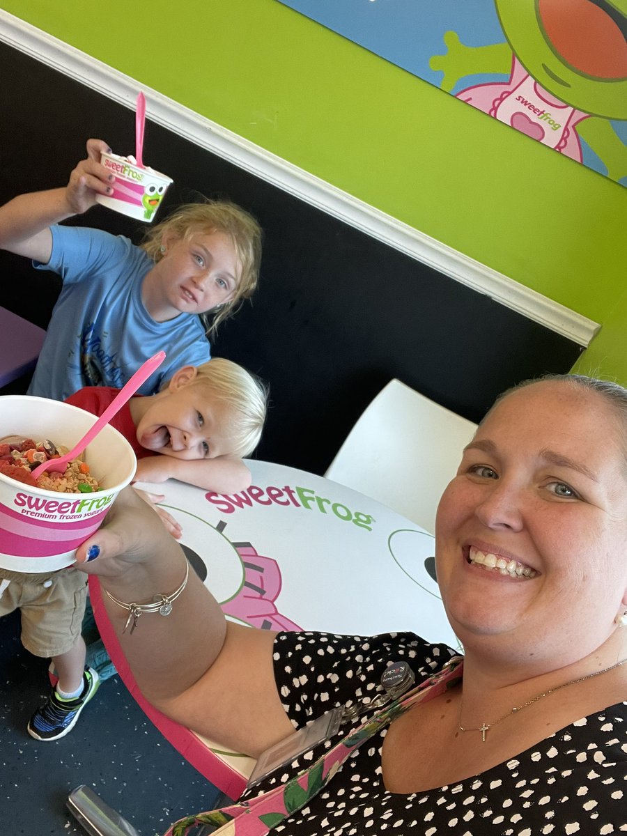 Renee Fox tweet media