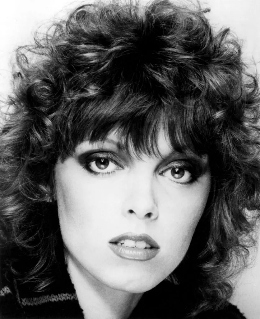 wedlockband's tweet photo. @StephMillerShow Pat Benatar style https://t.co/M0Fo6siDDg