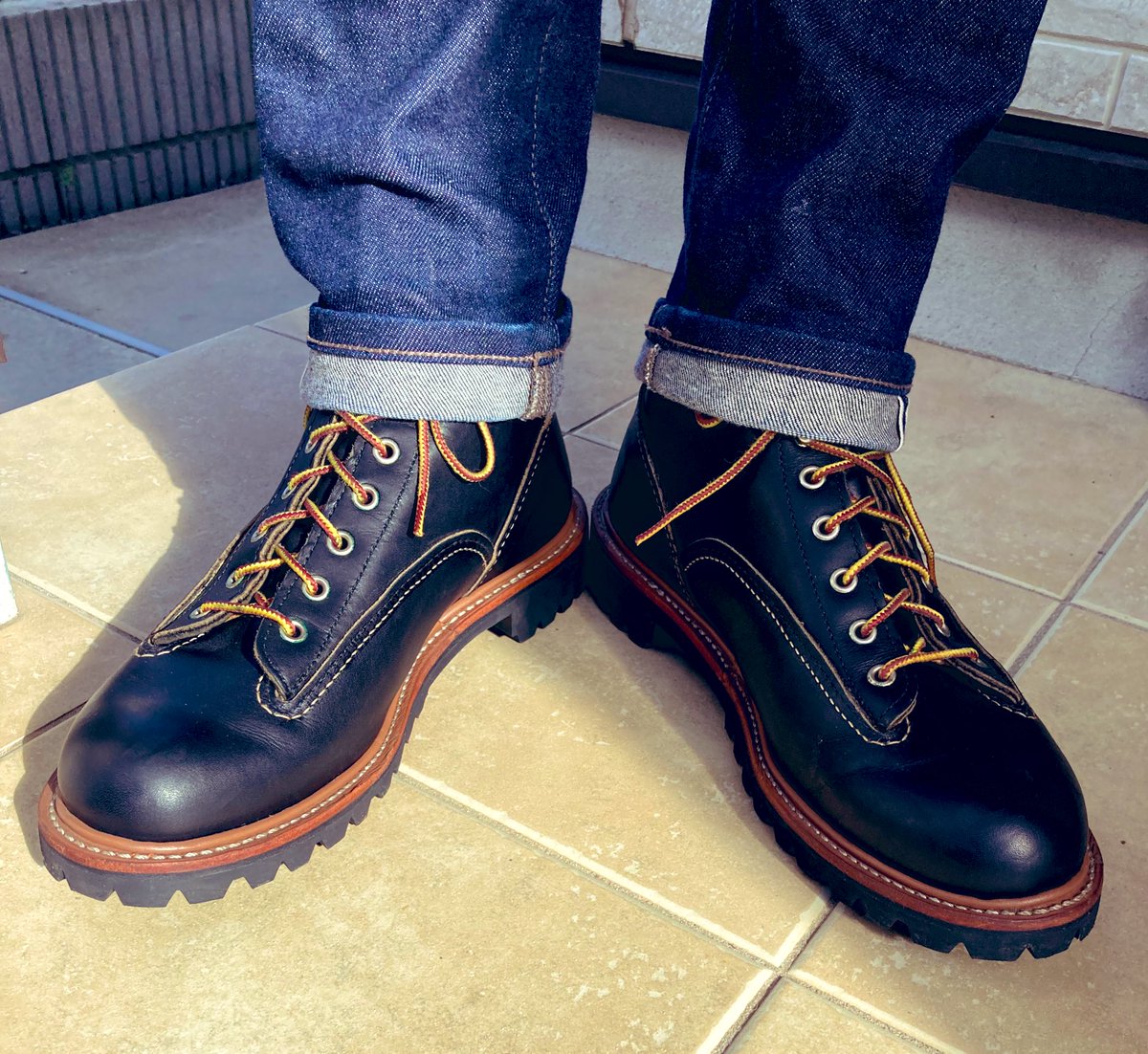 spike04_XL883's tweet photo. まだ暑いけど9月も半ば過ぎたし、ブーツにしよう。
#REDWING #ラインマン
デビュー♪
履き倒すぞ https://t.co/xtl9BRdDlB