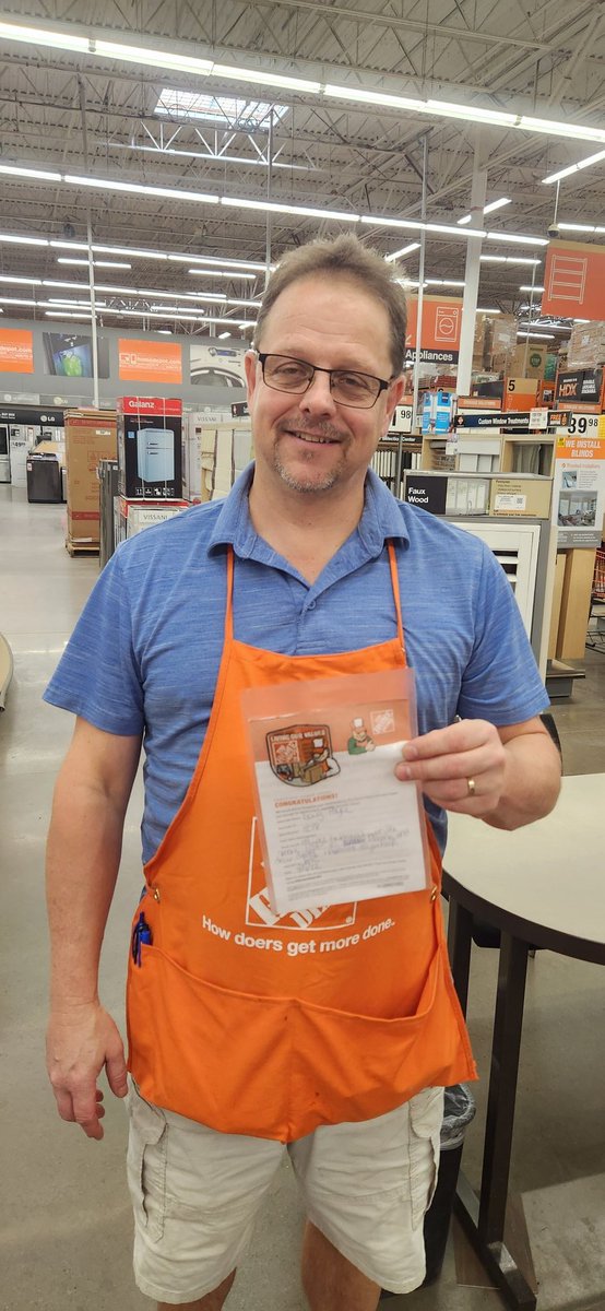 Jen60447262's tweet photo. Some additions to homers hall of fame π€© great job team!! #1278pride #metpartnership @danielleHD_roc https://t.co/eyKFr6Q4xY