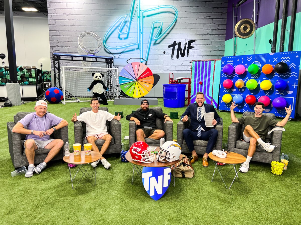 Dude Perfect tweet media