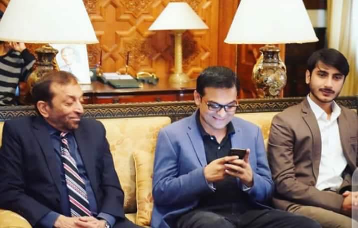 AbdullahAPYM's tweet photo. کون کہتا ہے - موت تو مر جائیں گے ۔
ہم دریا ہیں - سمندر میں اتر جائیں گے ۔
#APYM #MuhammadAbdullah https://t.co/tY0EdSH8z9